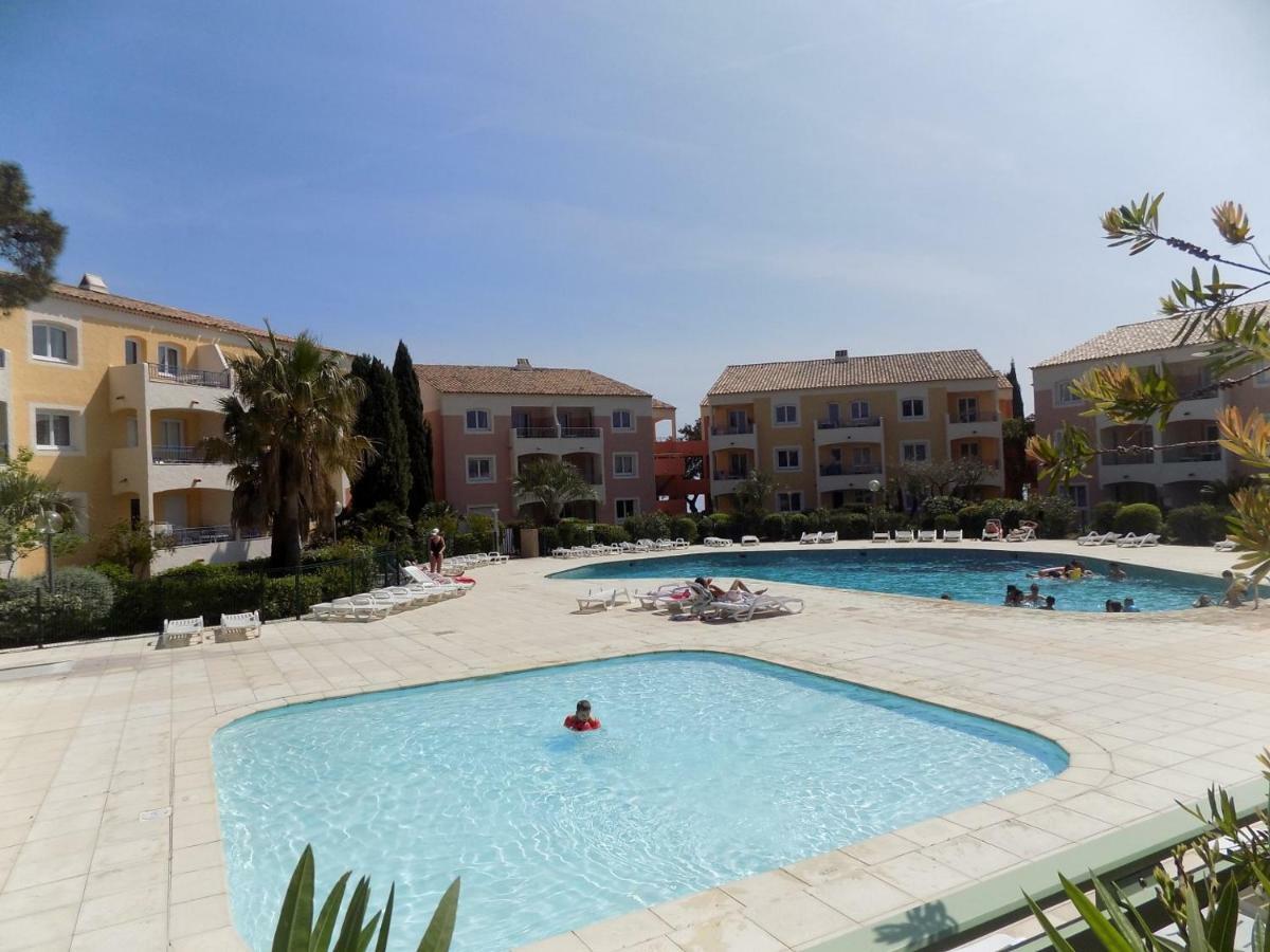 Appartement Piscine Mer Montagne Les Issambres Esterno foto